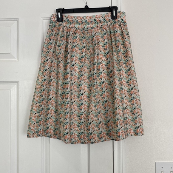 DownEast Collection spring floral full skirt. - Picture 1 of 10